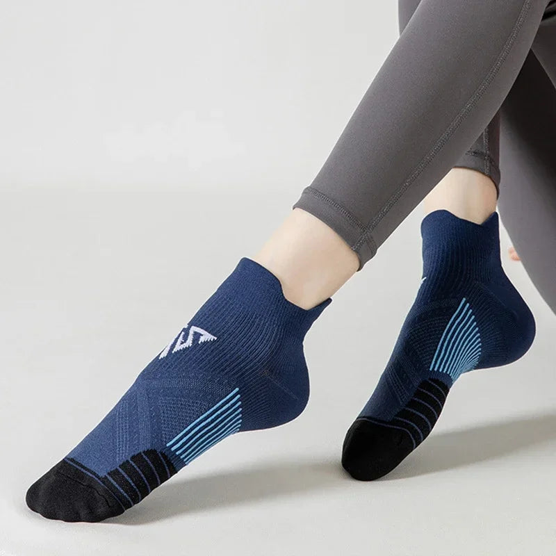 NorthValley UK Performance Running Socks – Pack of 4 Pairs Unisex Compression Tube Socks